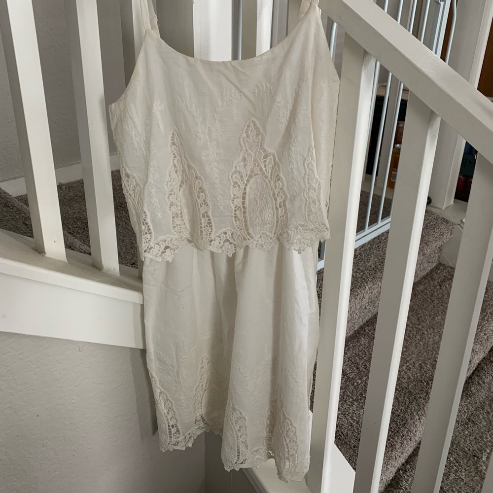 White lace Francesca’s dress size S